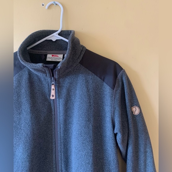 Fjall Raven sweater ๐ฉถ - Picture 6 of 7